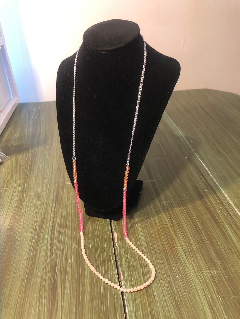 Ann Taylor Vintage Pink and Peach Thin Beaded Silver Necklace